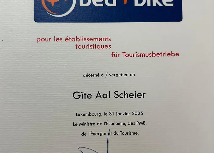 Al Scheier בית נופש Tarchamps